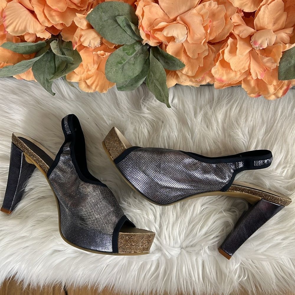 Vintage Donald Pliner Blue Metallic Stretchy Slingback Heels Size 8